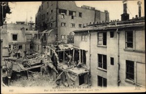 Postcard Paris II. Arrondissement Bourse, Rue de la Michodiere, Bombardment.