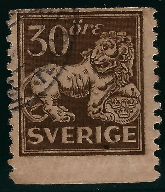 Sweden #125 Lion Coil Used Fine SC$16...Regal Stamp!