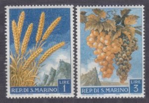 1958 San Marino 594,596 MLH Fruit