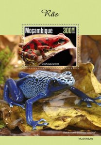 MOZAMBIQUE - 2019 - Frogs - Perf Souv Sheet - Mint Never Hinged