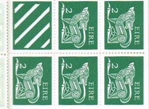 IRELAND 1975 - 50p STAMP BOOK OF DEFINITIVES - SG SB24 