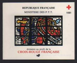 France MNH sc# B540a Red Cross Booklet 2014CV $6.00