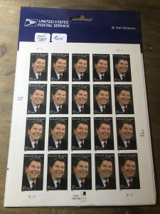 Scott #3897 - 37¢ - RONALD REAGAN - PRESIDENT-Full Sheet of 20-MNH 2005 (NIP)