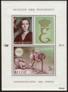 Belgium 1966 Sc#B790, SG#1963 6f Queen Elisabeth Souvenir Sheet MNH.