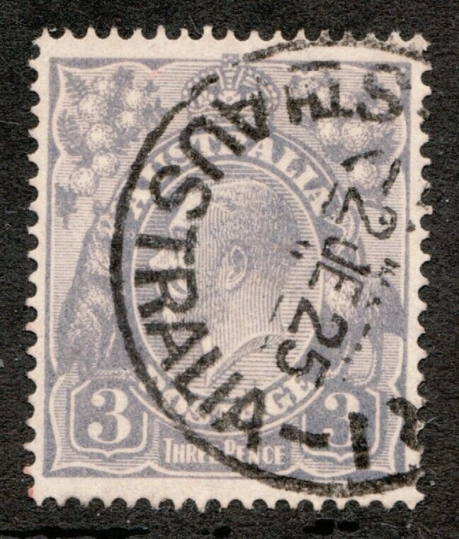 1924 Australia Sc #30 - 3d - KGV, Kangaroo & Emu - Used Australia cancel Cv$7.75