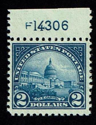 Scott #572 F/VF-OG-NH. SCV - $120.00.