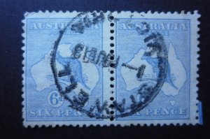 **AUSTRALIA KANGAROO PAIR**6d BLUE 1st/WMK***FINE USED ROO**