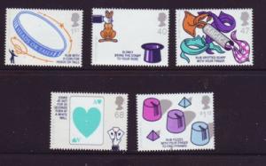 Great Britain Sc 2273-77 2005 Magic Tricks stamp set mint NH