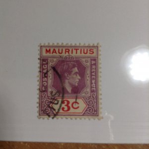 Mauritius  #  212  used