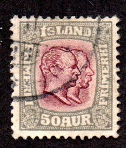 ICELAND 82 USED SCV $15.00 BIN $6.00 ROYALTY