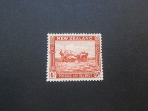 New Zealand 1942 SG 585c P14.5X14 MH