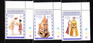 Fiji 1977 25th anniversary coronation MNH P614