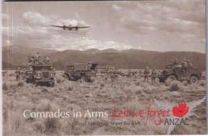 NEW ZEALAND 2009 STAMP BOOKLET ANZAC DAY COMRADES IN ARMS - LEST WE FORGET