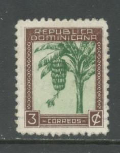 Dominican Republic 389  F-VF  Used