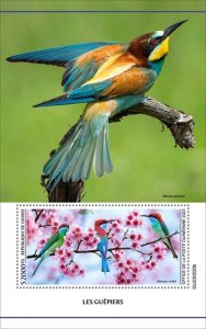 Guinea - 2023 Blue-throated Bee-eater - Stamp Souvenir Sheet - GU230220b