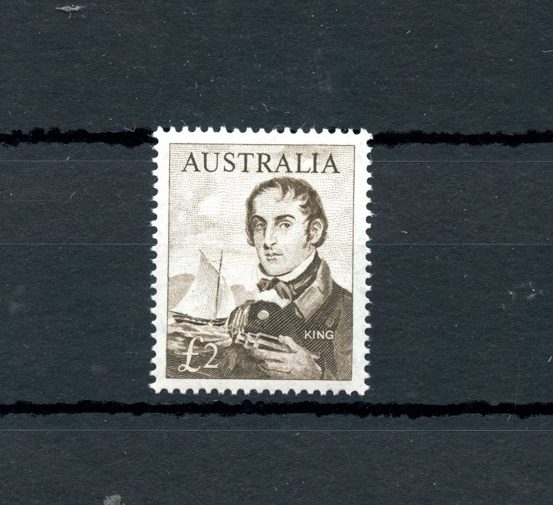 #379 SUPERB CENTRE AUSTRALIA • 1964 • £2 Navigator • Philip King •  MLH * Mint