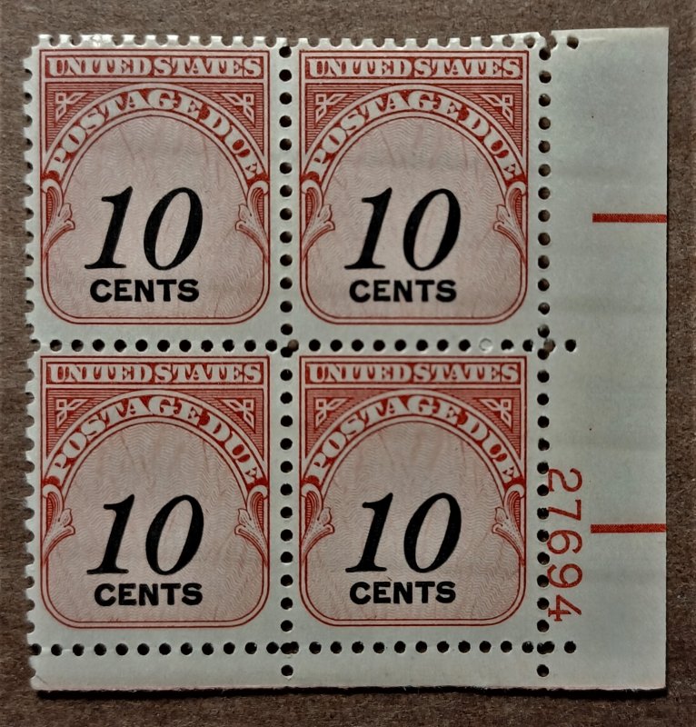 United States #J97 10c Postage Due MNH block of 4 plate #27694 (1959)