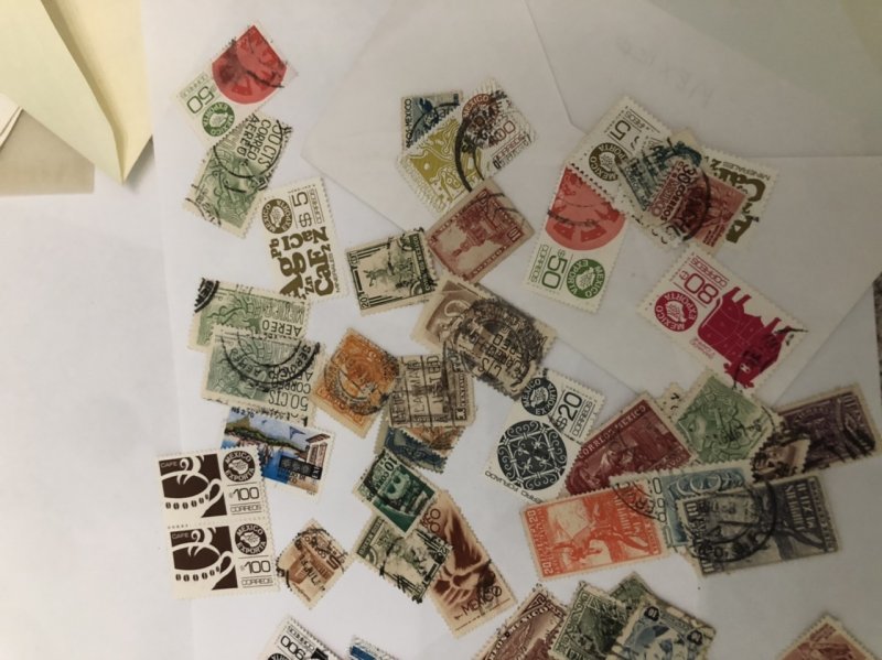 W.W. Stamps In Glassine’s Some Old US Revenue + Lots Of Other Countries