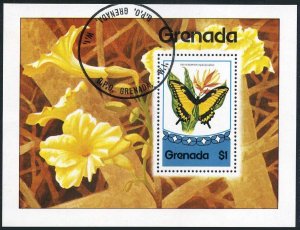 Grenada 667, CTO. Michel Bl.47. Butterflies, 1975. Flowers.