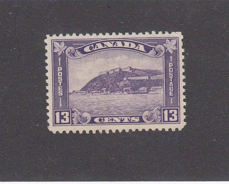 CANADA # 201 VF-MNH 13 cts. QUEBEC CITADEL CAT VALUE $130