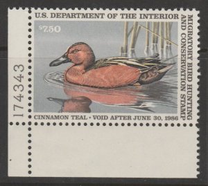 U.S. Scott Scott #RW52 Duck Stamp - Mint NH Plate Number Single