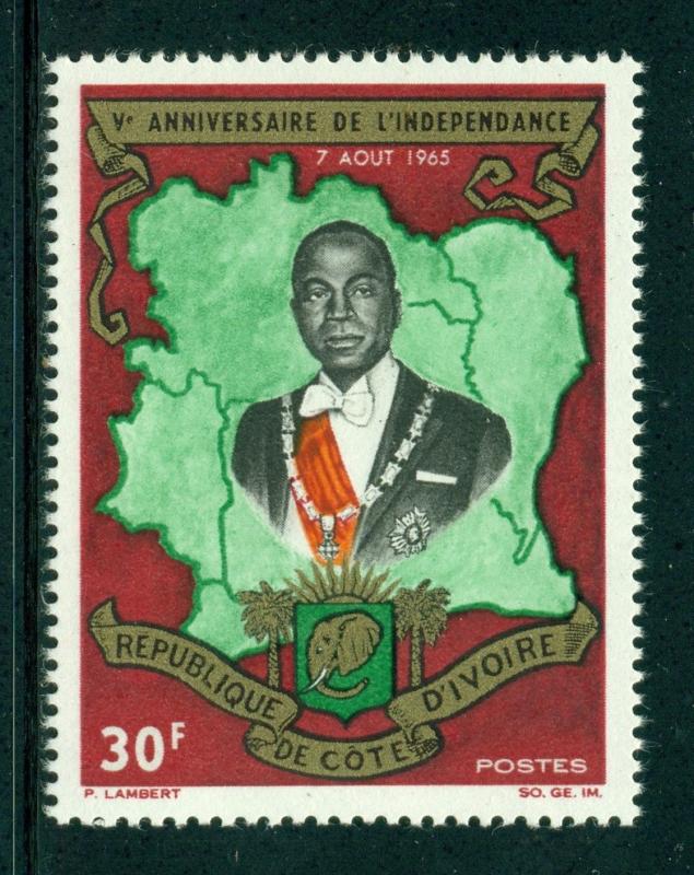 Ivory Coast Scott #230 MNH 30Fr 5th Ann Independence MAP Arms $$