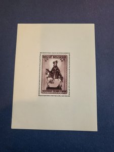 Stamps Belgium Scott #B315 nh