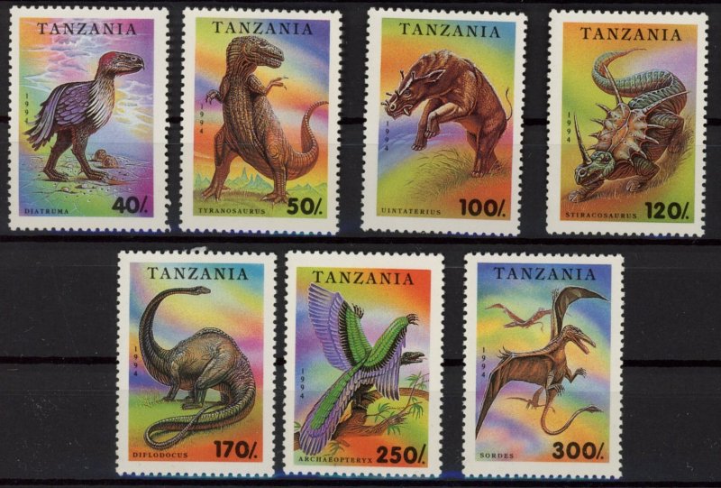 [HipG2138] Tanzania 1994 Dinosaurs set very fine MNH stamps