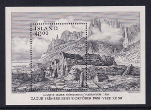 Iceland 667 Souvenir Sheet MNH VF