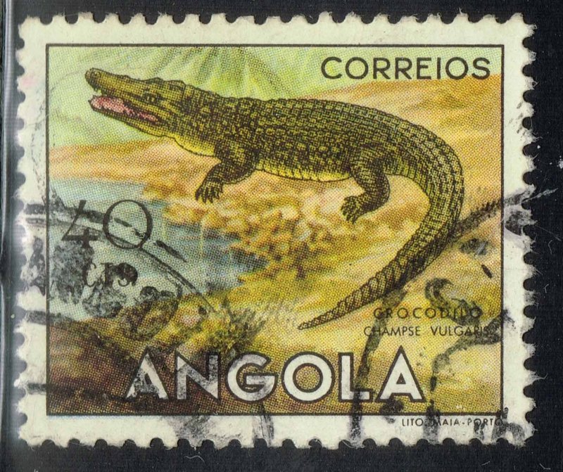 Angola ~ #366 ~ Animals ~ Used