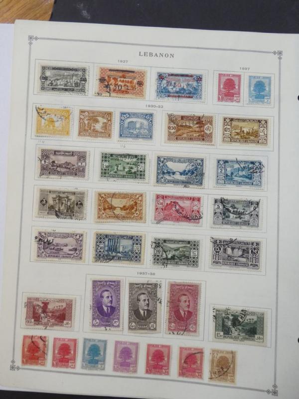 EDW1949SELL : LEBANON Very clean Mint & Used collection on album pages Cat $1452