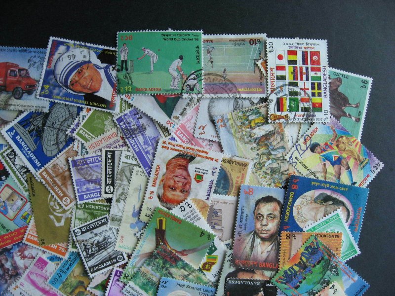 Bangladesh scrap pile of 120. Duplicates, mixed condition,what lurks?