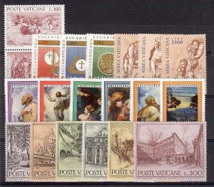 1976 Vatican City - Sc#590-606,C60-C62 - Complete year set - MNH