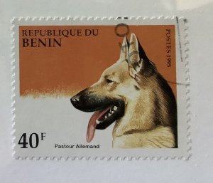 Benin  1995  Scott 741 CTO - 40fr,  dogs, German shepherd