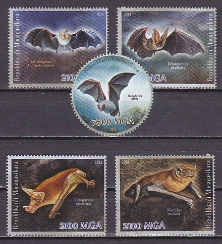 Malagasy Rep. 2014 Cinderella issue. Bats set of 5. ^