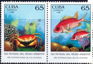 CUBA   Sc# 3930a crab fish YEAR OF THE OCEAN Se-tenant Pair of 2  1998  MNH mint