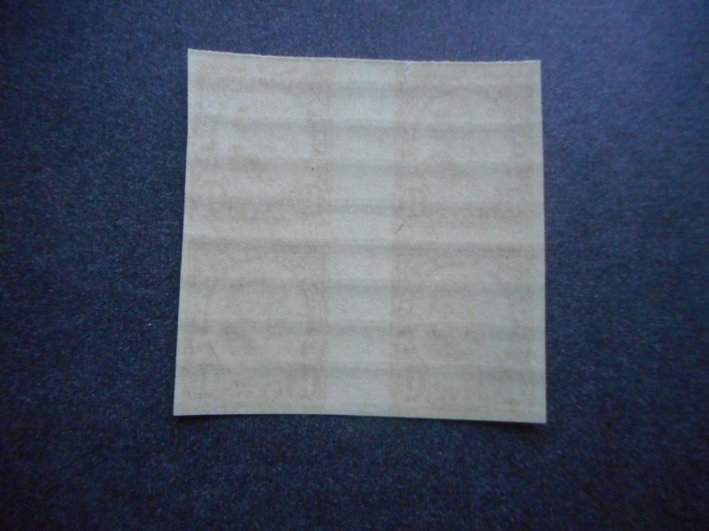 # 631 VFNH Block with Vertical Gutter