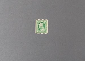 390, Franklin, 8.5 perf, Mint, Prev Hinged, CV $11.00