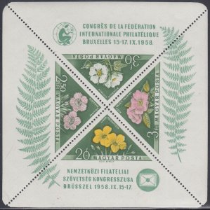 HUNGARY Sc# 1202a.1  MNH SOUVENIR SHEET of 4 TRIANGULAR FLOWER STAMPS