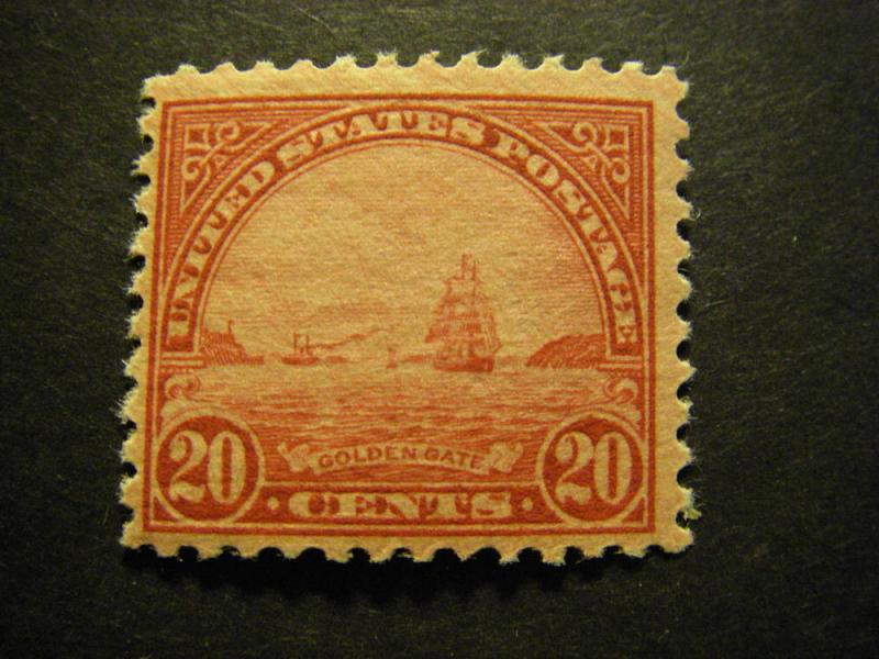 Scott 567, 20c Golden Gate, perf 11, MNH Beauty