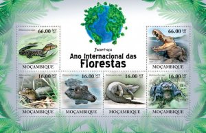 MOZAMBIQUE - 2011 - Crocodiles - Perf 6v Sheet - Mint Never Hinged