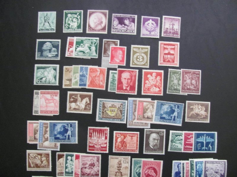 GERMANY 1940'S MNH 40 SETS   (113)