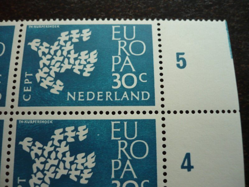 Europa 1961 - Netherlands - Block of 6 with inscription selvedge