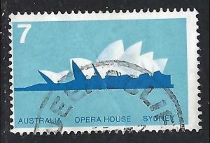 Australia 584 VFU OPERA Z6575-2