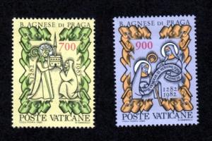Vatican # 705-706 Mint!