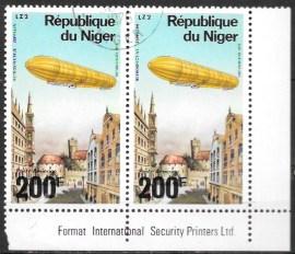 Niger C276 Zeppelin used corner Pair.  Nice