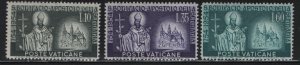 VATICAN CITY, 192-194 MINT HINGED SET