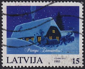 Latvia - 1995 - Scott #411 - used - Christmas Snow-covered House