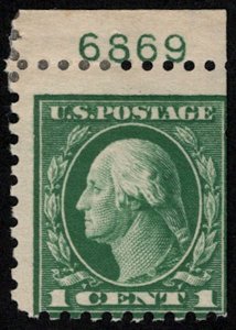 US #424d  BOOKLET SINGLE with PLATE NUMBER, F/VF mint hinged, wonderfully fre...