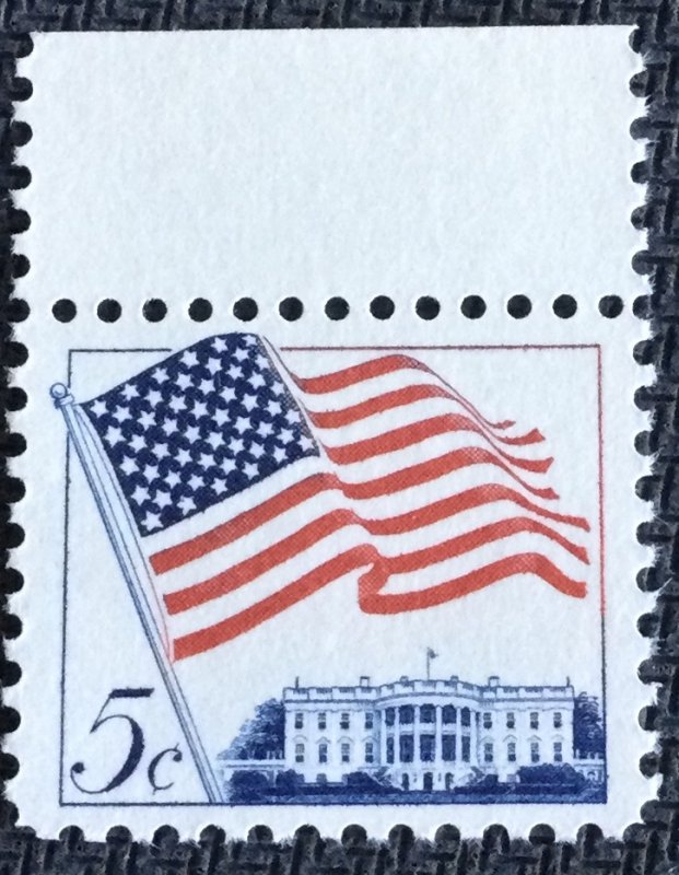 US MNH #1208 Single w/selvage American Flag SCV $.25 L23